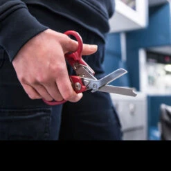 Leatherman Raptor Response -Cheap Knife Store WIT LT242det2 14123.1636636362.1280.1280 71311.1636636378