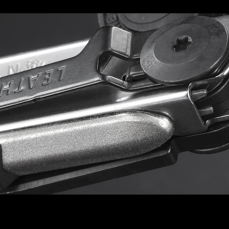 Leatherman Signal Black 12 Leatherman Signal Black - Image 10